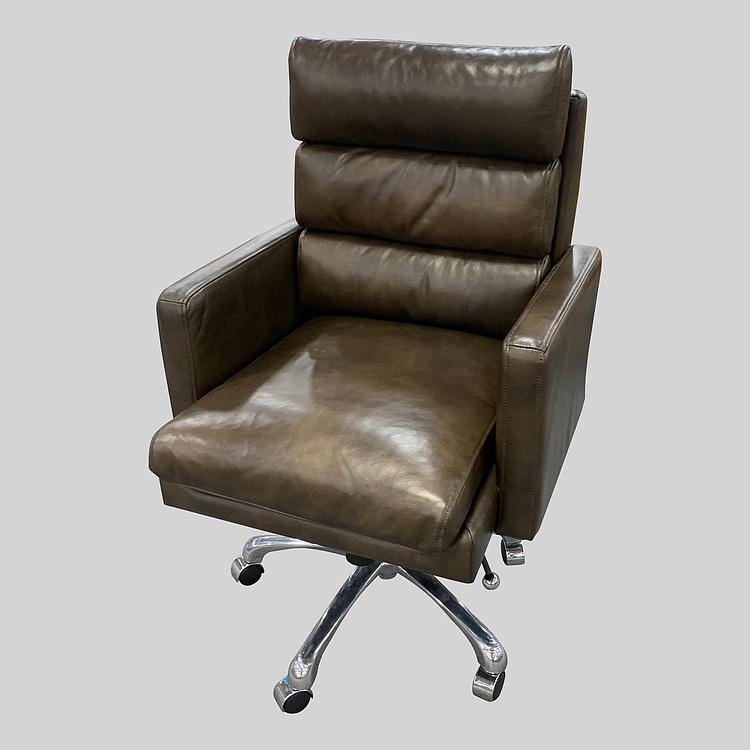 Кресло Hemingway Office Chair RM натуральная кожа Brown Franco - ракурс 2