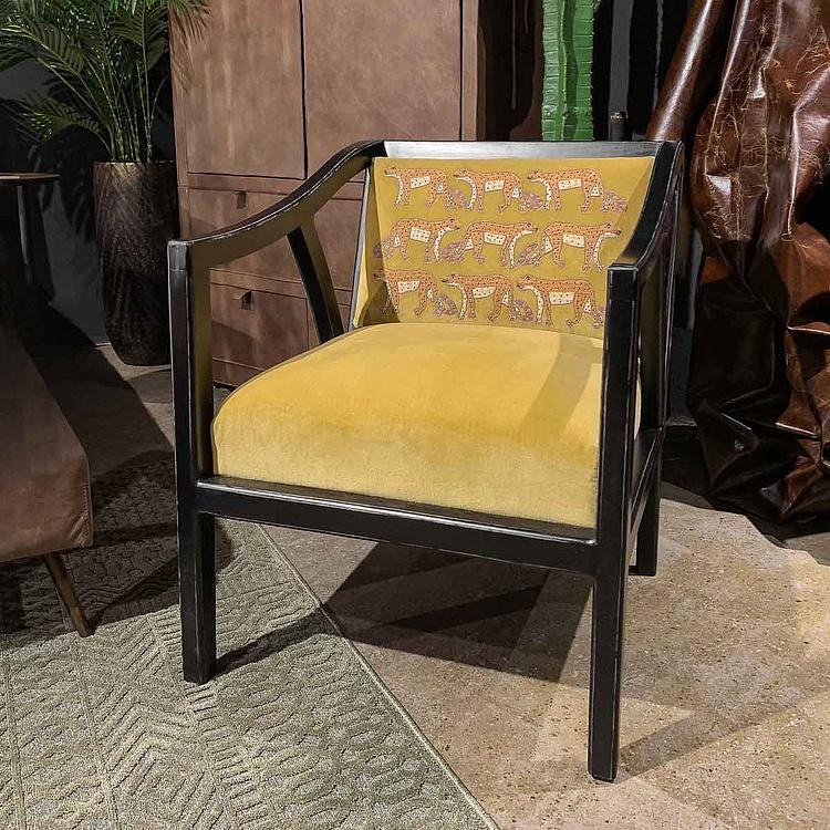 Кресло бархатное Сафари Embroidered Armchair