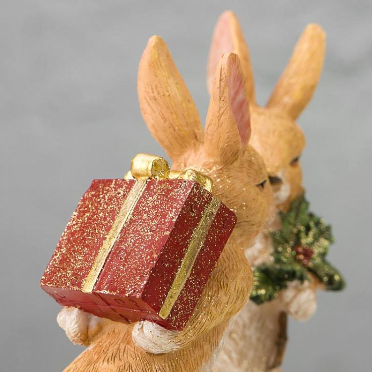 Статуэтка Рождественские зайцы с подарком Xmas Rabbits With Gift 19 cm