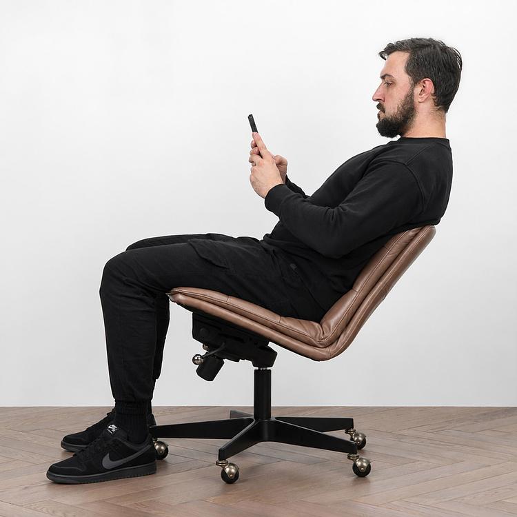 Кресло Coworking Office Chair 2 RM натуральная кожа Sand Elis - ракурс 7