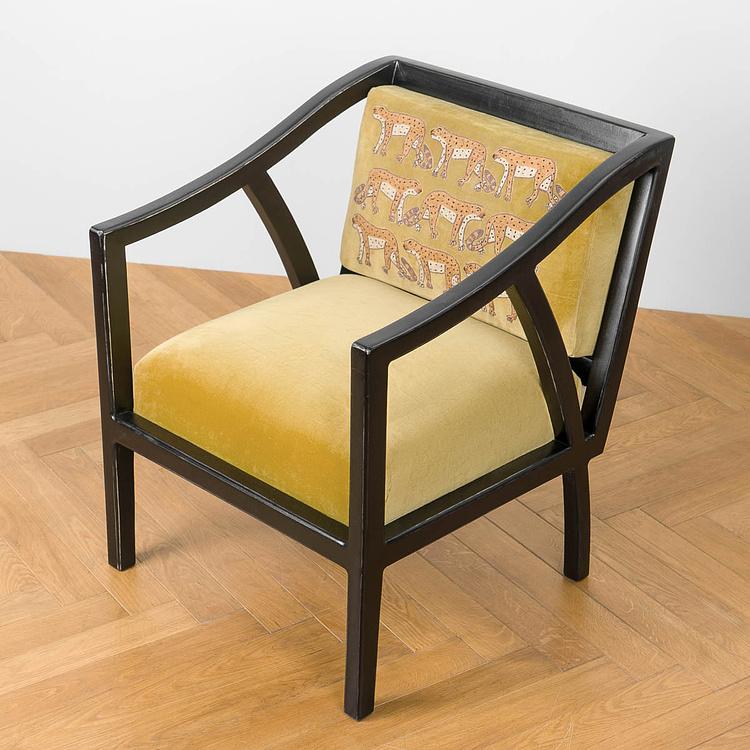 Кресло бархатное Сафари Embroidered Armchair