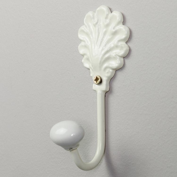 Small Hook Baroque 2 With Porcelain Knob, Iron Cream