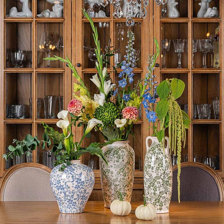 Ваза с синей цветочной росписью Ceramic Vase Blue Painted