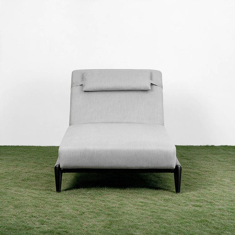 Садовый шезлонг-лежак Dune Lounger, Black акриловая ткань Lead Chine - ракурс 2