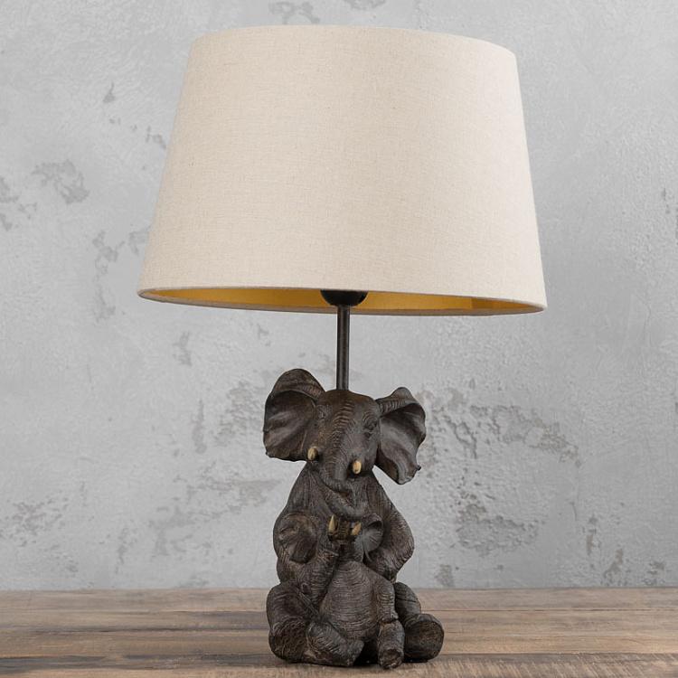 Настольная лампа с абажуром Слониха со слонёнком Table Lamp With 2 Elephants Crossing Trunks With Shade