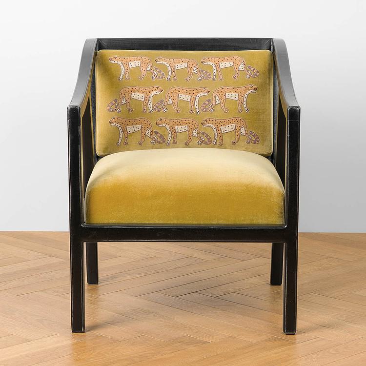 Кресло бархатное Сафари Embroidered Armchair