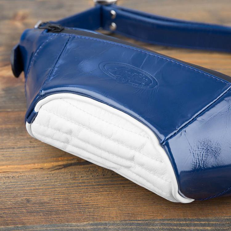 Сумка на пояс Остин, тёмно-синяя лаковая кожа с белой вставкой Austin Waist Bag Model 59, Glossy Dark Blue And Cool White