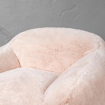 Кресло Snug Chair искусственный мех Big Bear Pink - ракурс 5