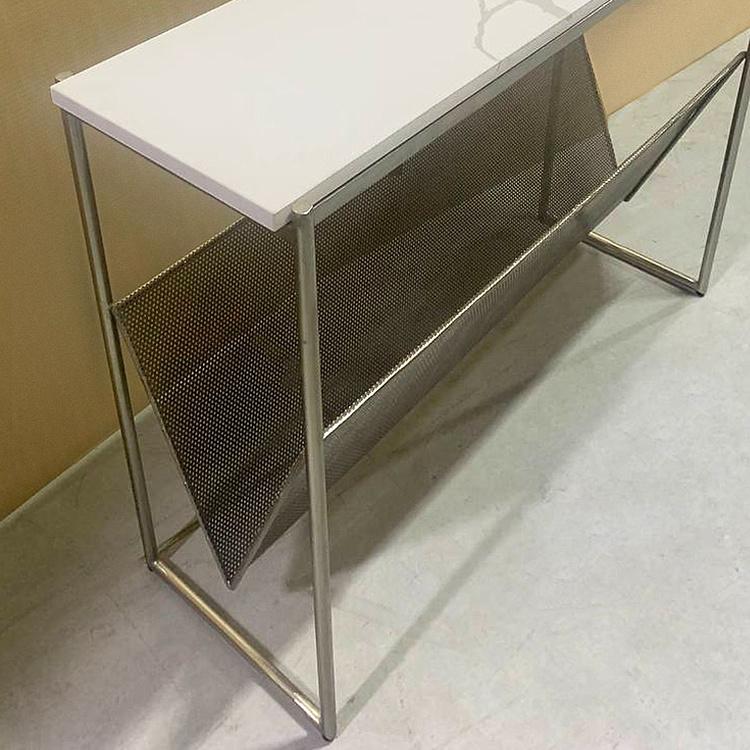 Мраморный консольный стол с сетчатым отсеком Marble Console With Mesh Compartment