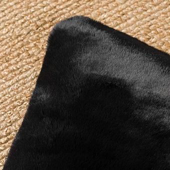 Декоративная подушка Alaska Square Cushion Medium искусственный мех Big Bear Grey - ракурс 3