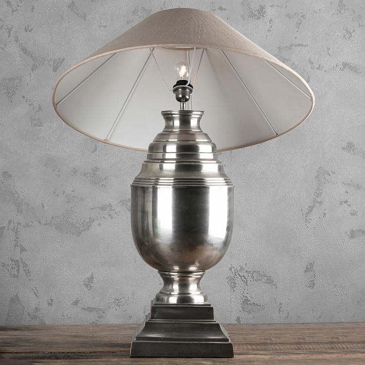 Настольная лампа с бежевым льняным абажуром Кубок XL Table Lamp Trophy Tarnished Silver XL With Shade Hemp Sand Coolie