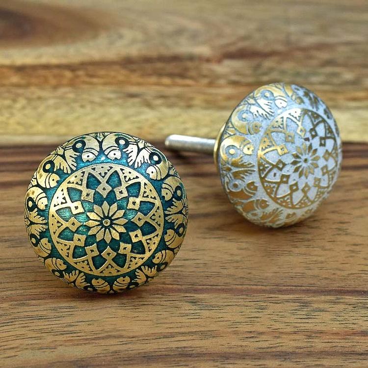 Мебельная ручка из латуни с травлением Рыбки, белая Fish Motif Etched Brass Knob White