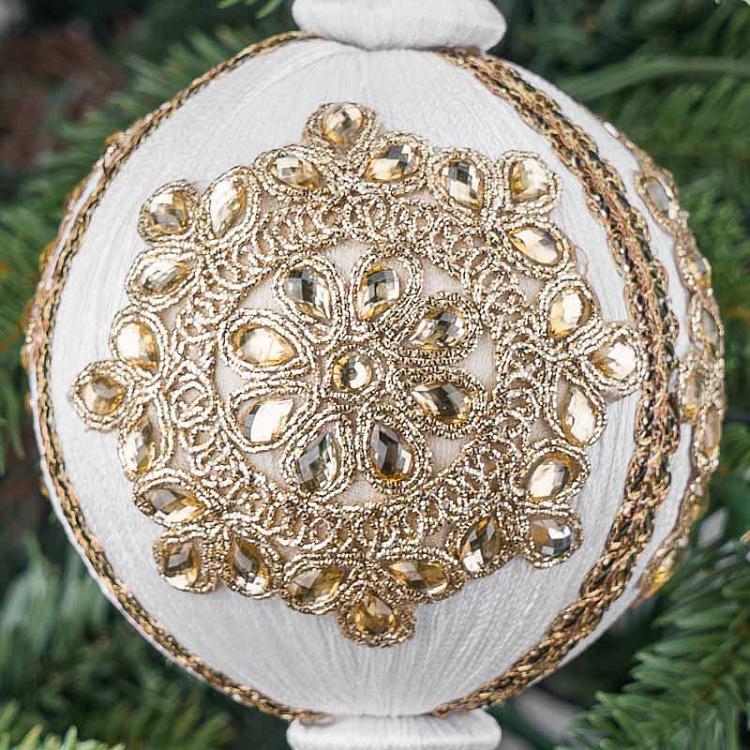 Новогодняя подвеска Белый шар с золотым узором и кисточкой Golden Ornament Ball With Tassel White 9 cm