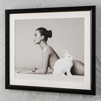Bunny Girl, Studio Frame