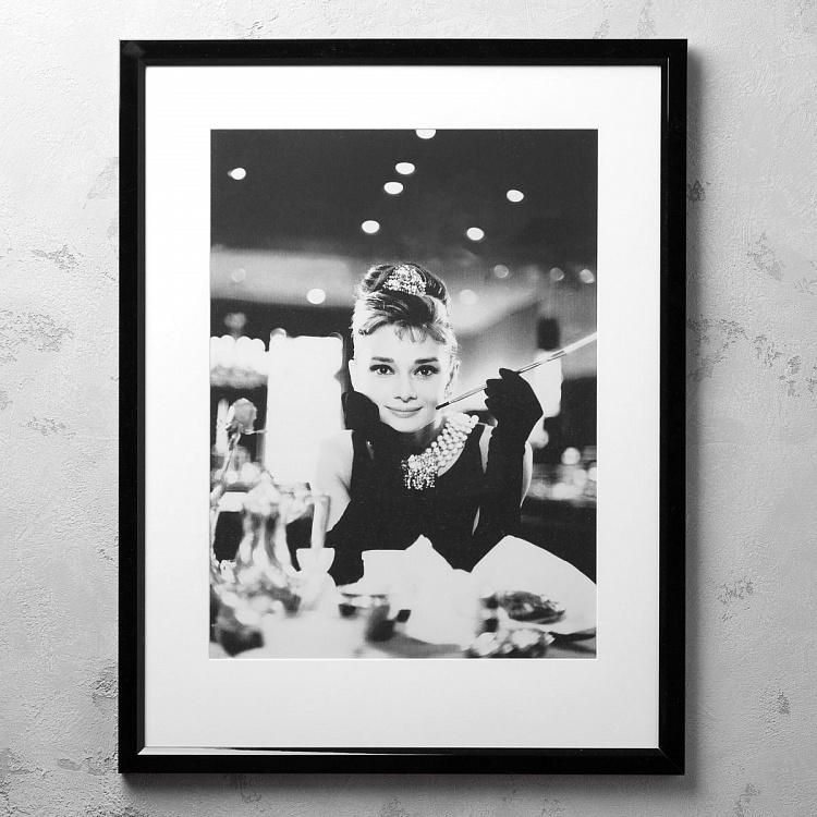 Фото-принт в чёрной раме Одри Хэпбёрн Завтрак у Тиффани Audrey Hepburn, Studio Frame