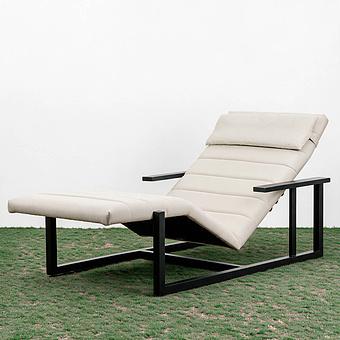 Садовый шезлонг-лежак Roxy Lounger, Black акриловая ткань Light Stone - ракурс 2