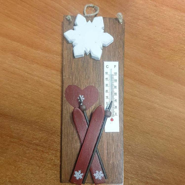 Wooden Thermometer With Ski And Snowflakes 24 cm discount2