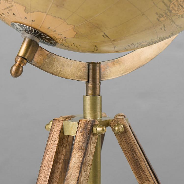 Винтажный глобус на штативе Vintage Globe On Tripod Stand