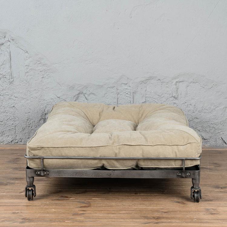 Бежевая лежанка для собак/кошек Лондон на колесиках, L Wheely Base With London Cushion Large, Stonewashed Canvas Mocha