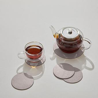 Набор из 5-ти подставок под стаканы Set Of 5 Round Coasters натуральная кожа Smoky