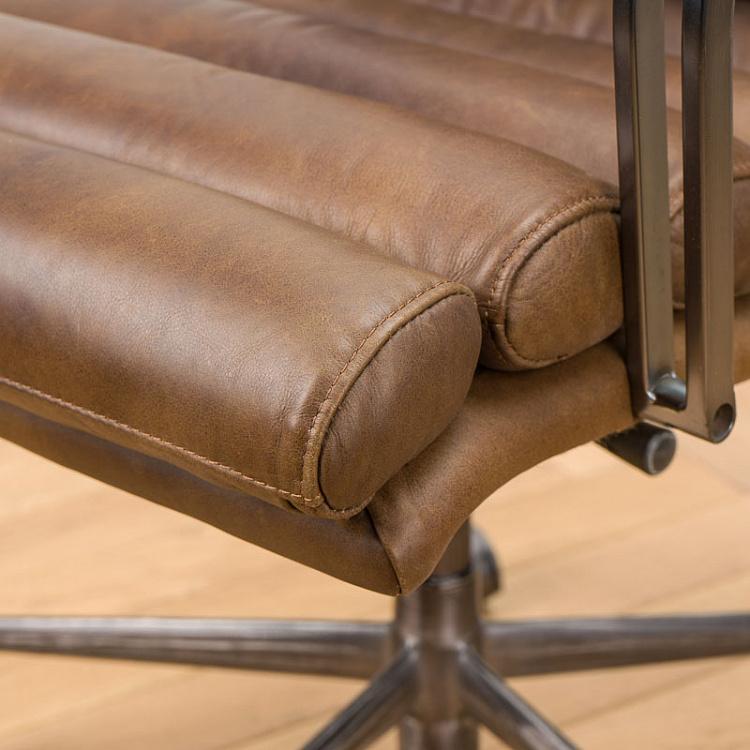 Рабочее кресло Турин, красно-коричневые подлокотники Ufficio Torino Armchair, Red Brown Wood D