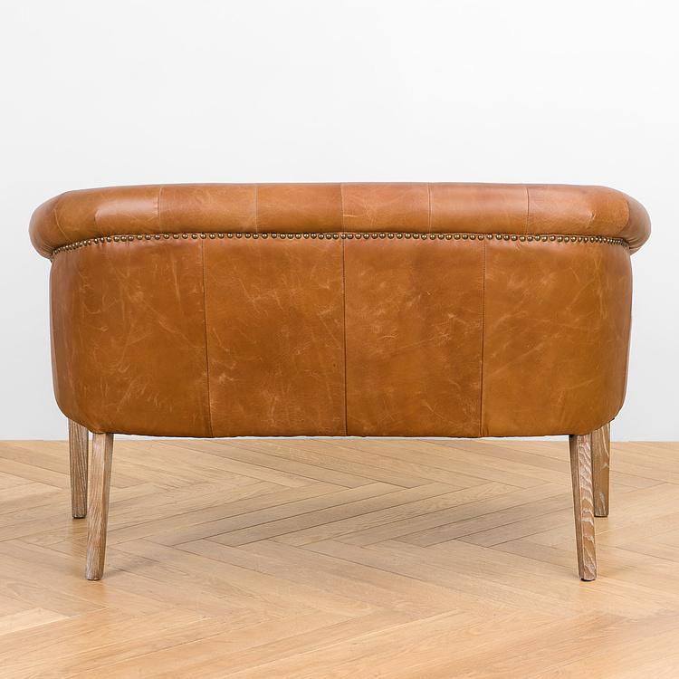 Двухместный кожаный диван Маршал, песочные ножки Marshall 2 Seater, Oak Sandwashed Leather