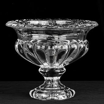 Omari Crystal Display Bowl