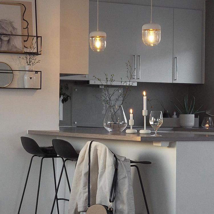 Белый подвесной светильник Жёлудь на белом проводе Acorn White Hanging Lamp With White Cord