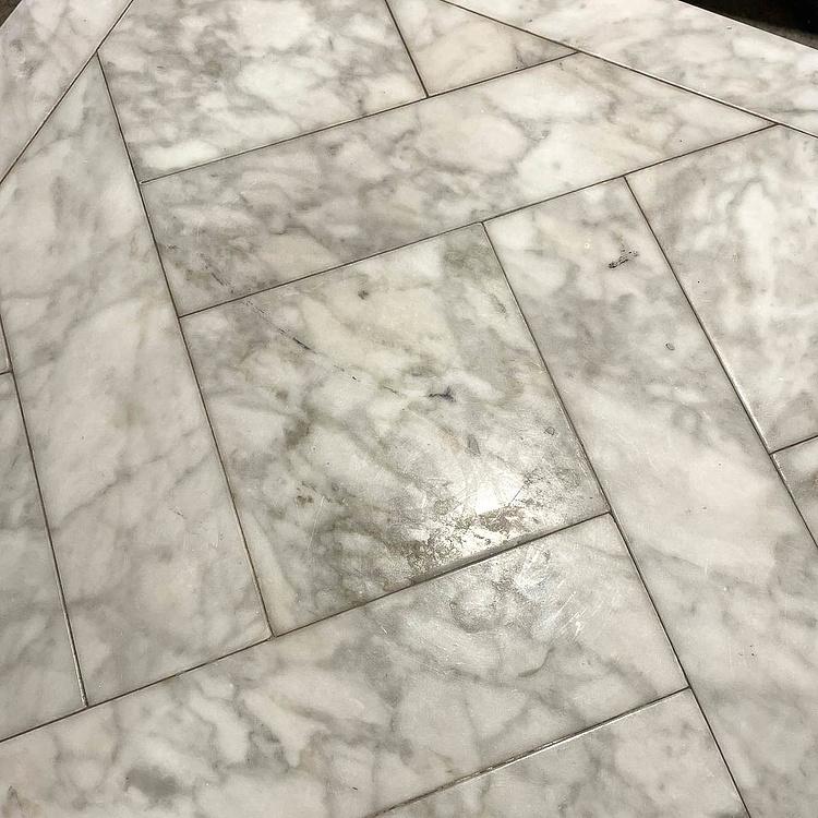 Мраморный прикроватный столик Версаль дисконт Versailles Marble Lamp Table discount