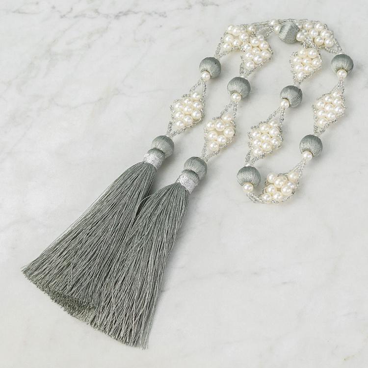 Гирлянда с жемчужинками и серыми кисточками Garland With Pearls And Tassels Gray 90 cm