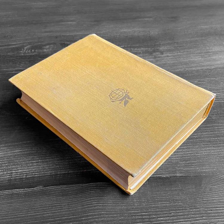 Винтажная книга Библиотека всемирной литературы, том 161-3. Лоусон Г. Рассказы. Причард К. Девяностые годы Vintage Book World Literature Library 161-3