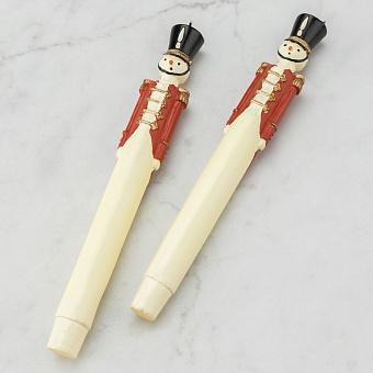 Набор из 2-х свечей Set Of 2 Paraffin Candles Soldiers In Red Uniform