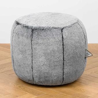 Пуфик Alaska Round Pouf Small искусственный мех Mongolia Cream - ракурс 3