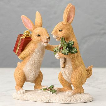 Xmas Rabbits With Gift 19 cm