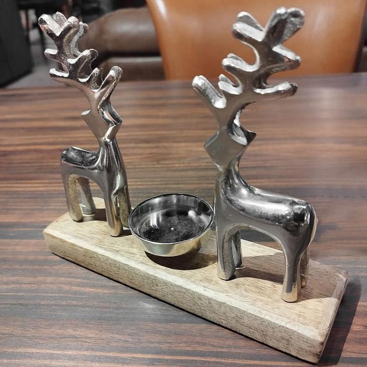 Подсвечник с двумя оленями на деревянной подставке дисконт 2 Deer Candle Holder discount