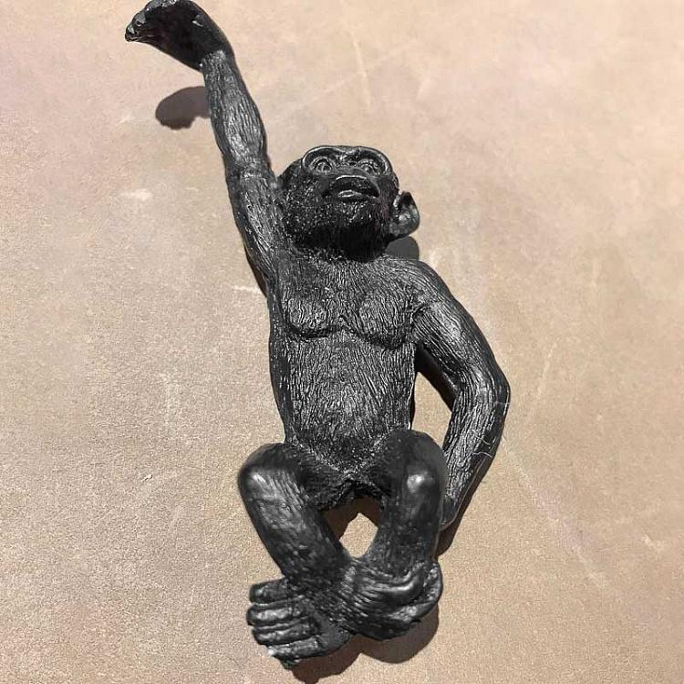 Статуэтка Висящая обезьяна дисконт Monkey Hanging Figurine discount