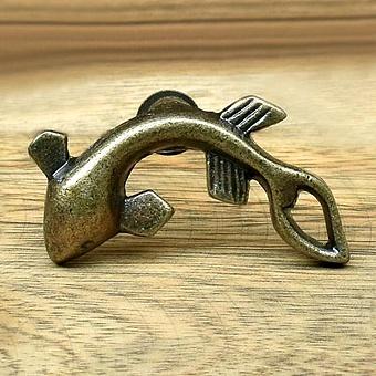 Chic Koi Fish Knob Brass Antique