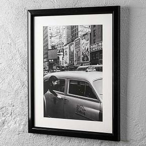 Audrey Hepburn Taxi, Studio Frame