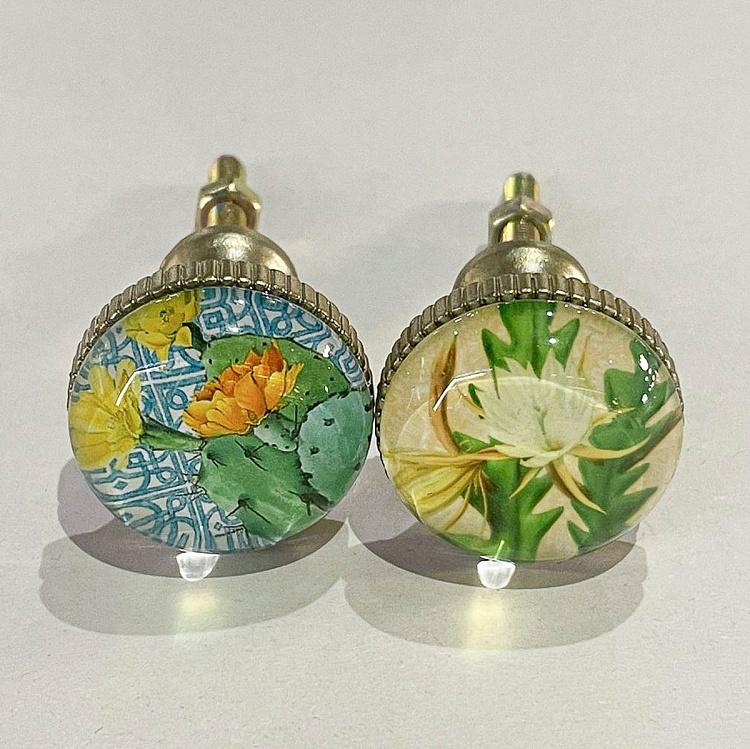 Набор из двух мебельных ручек с цветочным рисунком Set Of 2 Knobs Floral