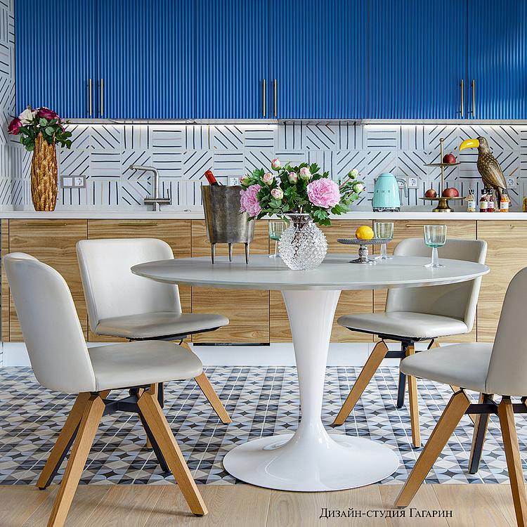 Ведро для льда из состаренного металла Wine Bucket On Stand Antique Silver