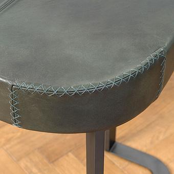Письменный стол Saint Malo Desk, Black Matt Metal RM натуральная кожа Lawn Green Franco