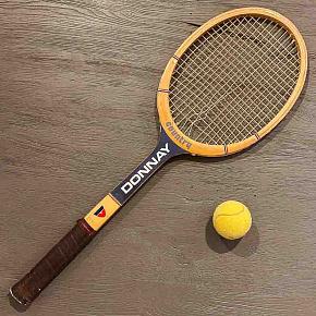 Vintage Tennis Racket And Ball 5