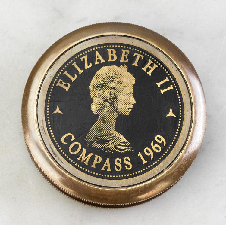 Латунный компас Елизавета II Elizabeth II Brass Compass