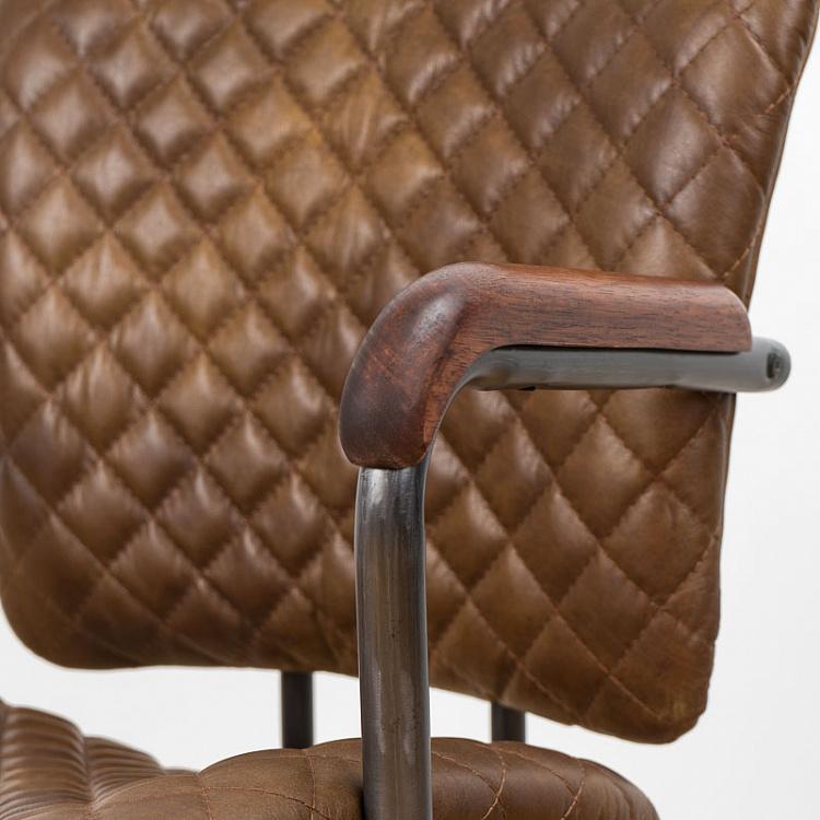 Рабочее кресло Милан, красно-коричневые подлокотники Ufficio Milano Armchair, Red Brown Wood D