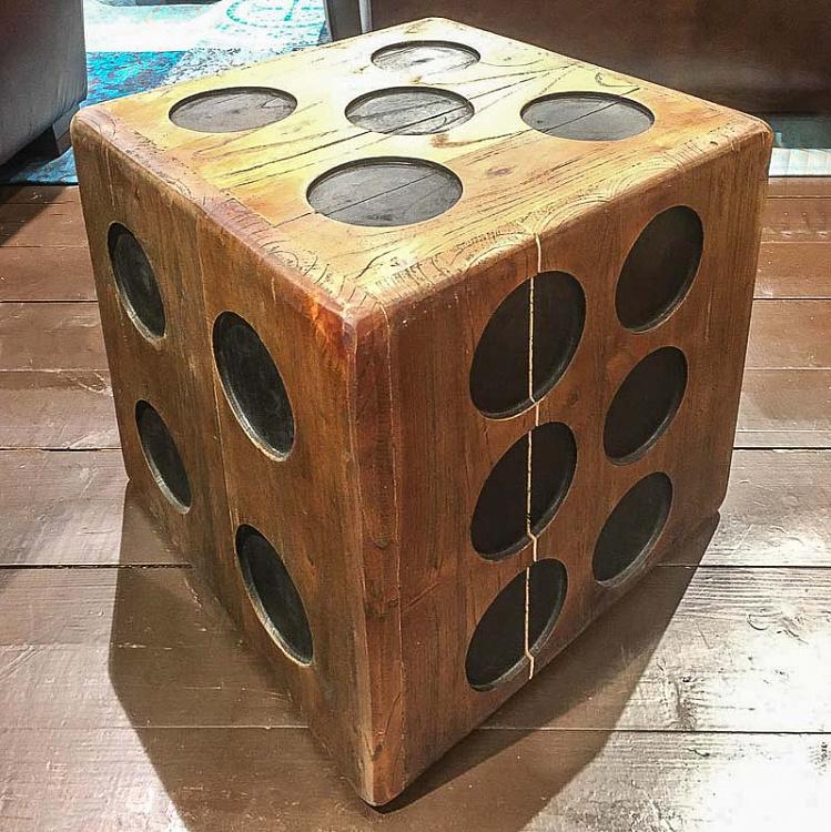 Табурет Игральная кость дисконт4 Tabouret Carre Des discount4