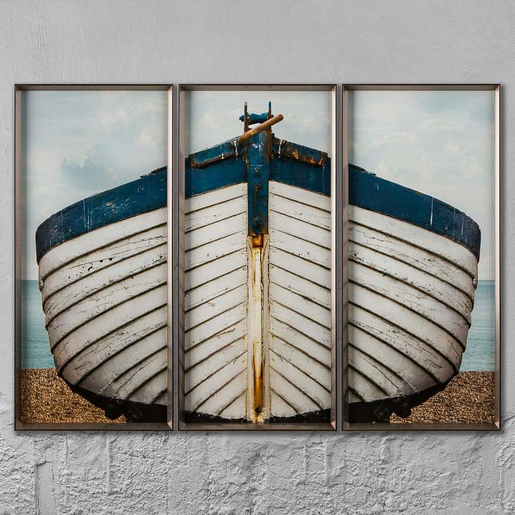 Модульный фото-принт в деревянной раме Сине-белая лодка Set Of 3 Blue And White Boat, Pewter Frame