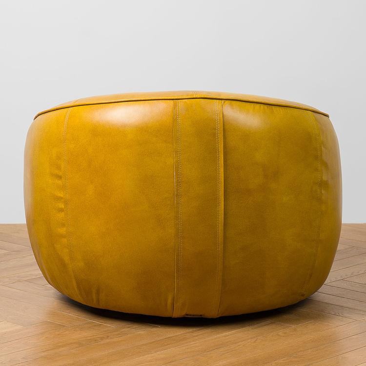 Вращающееся кресло Метц Metz Swivel Chair RM