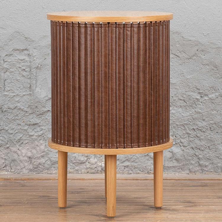Прикроватный столик Audacious Side Table Without USB, Oak экокожа Hazelnut Faux Leather