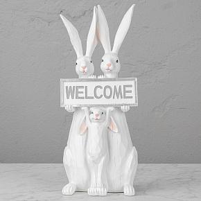Rabbit Family Welcome Sign