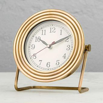 Round Table Clock